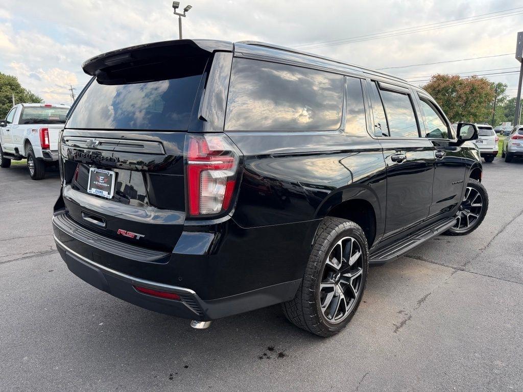 Chevrolet Suburban RST 4WD 2021