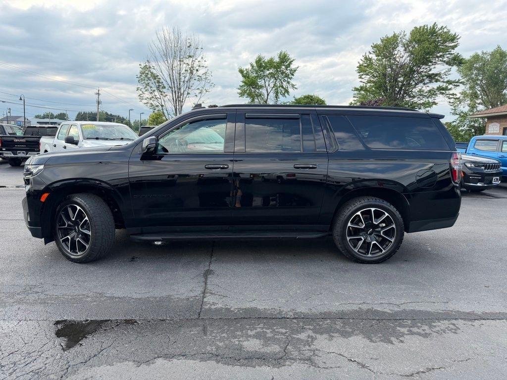 Chevrolet Suburban RST 4WD 2021