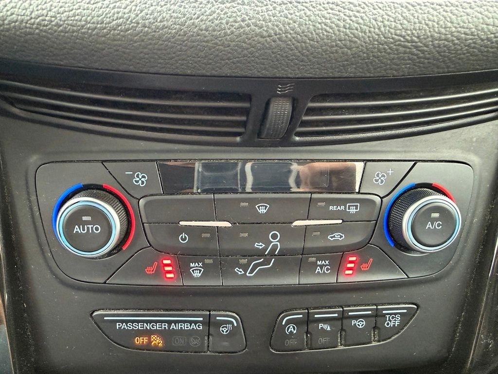 Ford Escape Titanium 4WD 2018