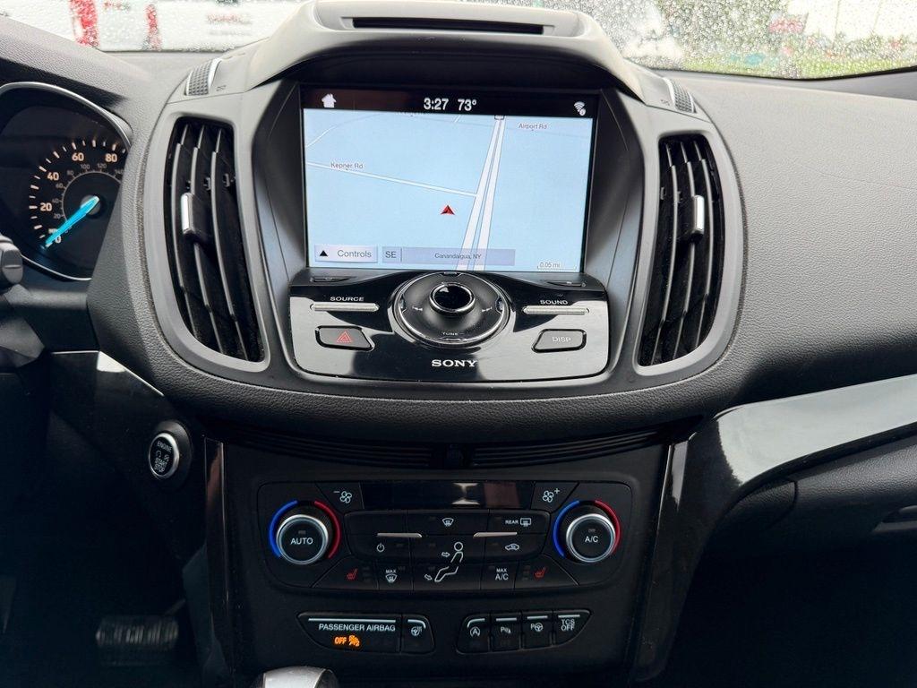 Ford Escape Titanium 4WD 2018