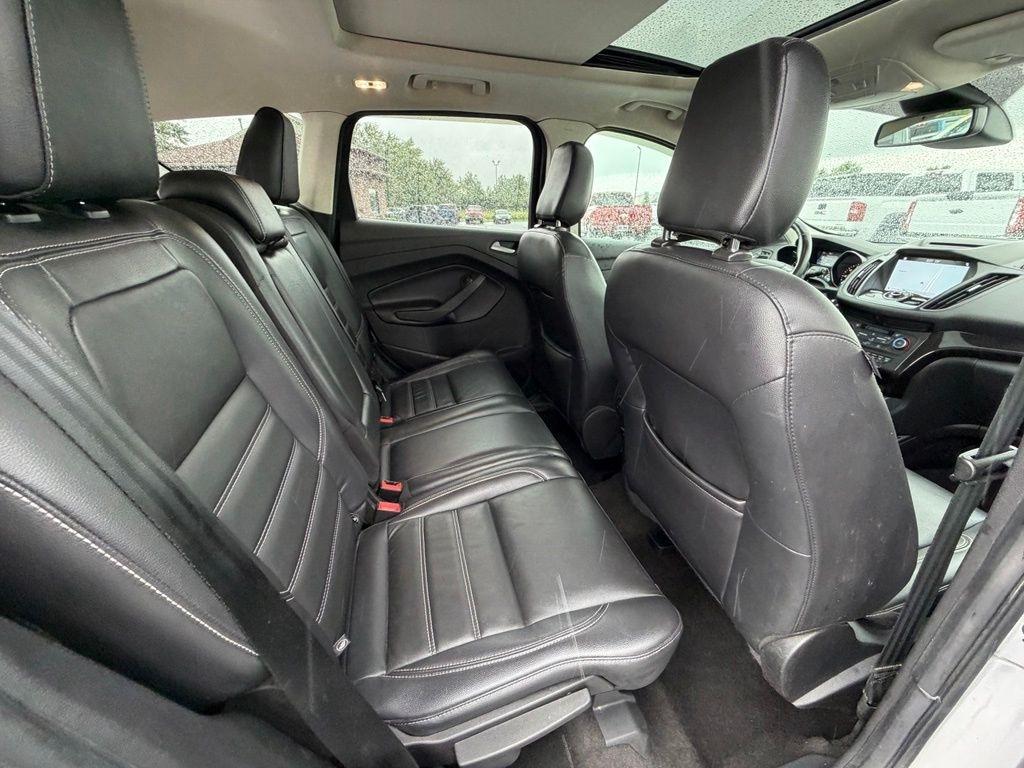 Ford Escape Titanium 4WD 2018