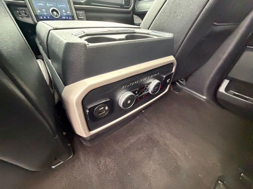 Ford Expedition MAX Limited 4WD 2023