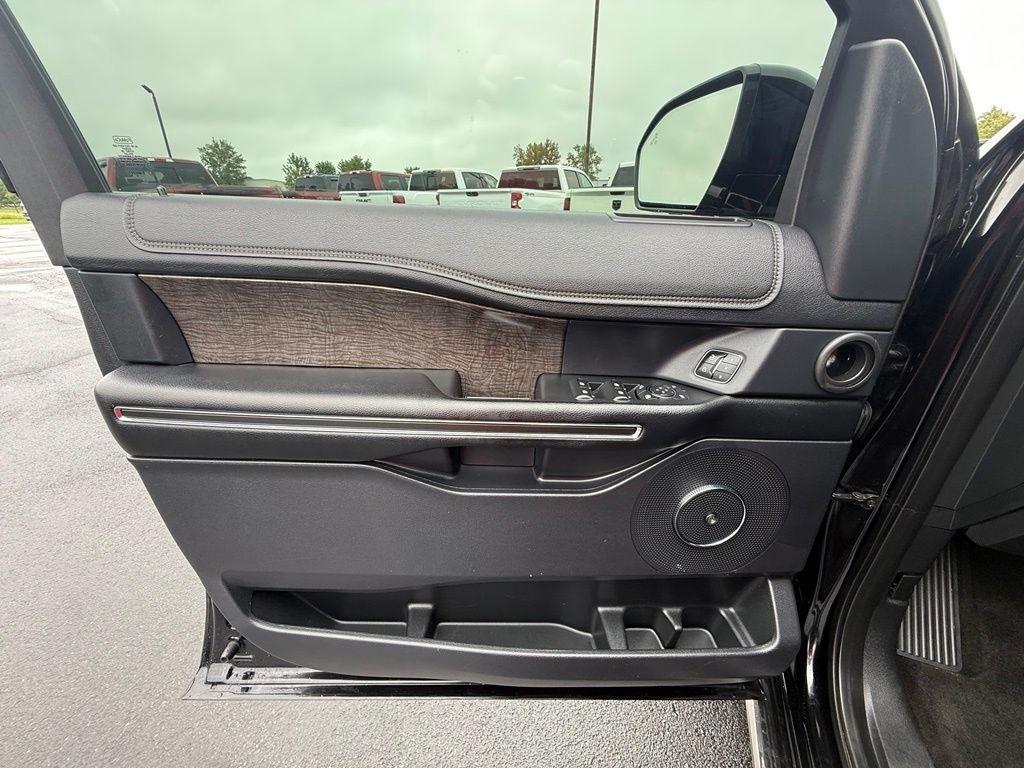 Ford Expedition MAX Limited 4WD 2019