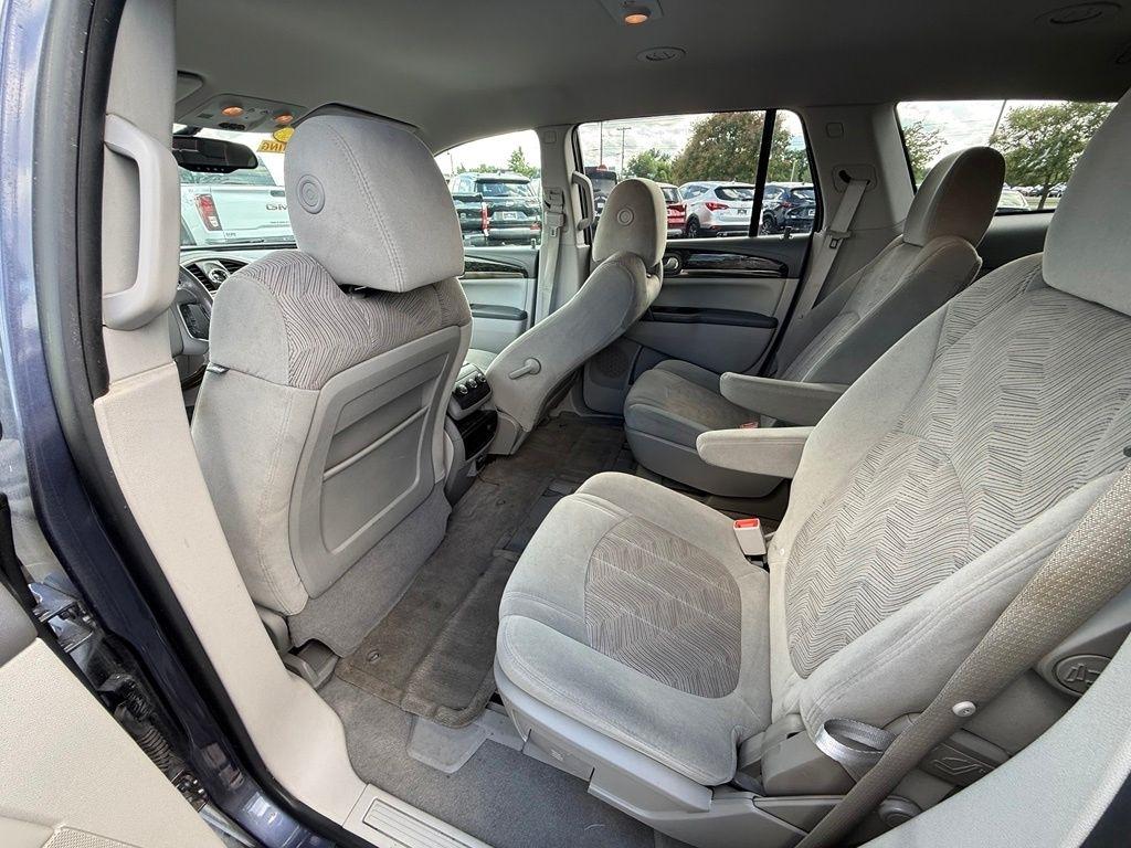 Buick Enclave Convenience FWD 2014