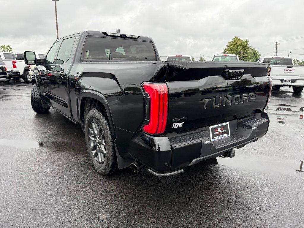 Toyota Tundra Platinum CrewMax 4WD Long Bed Hybrid 2023
