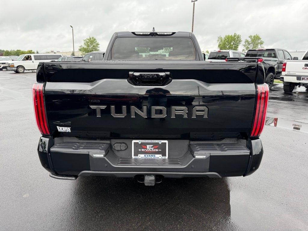 Toyota Tundra Platinum CrewMax 4WD Long Bed Hybrid 2023