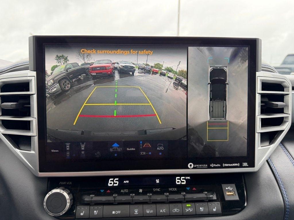 Toyota Tundra Platinum CrewMax 4WD Long Bed Hybrid 2023