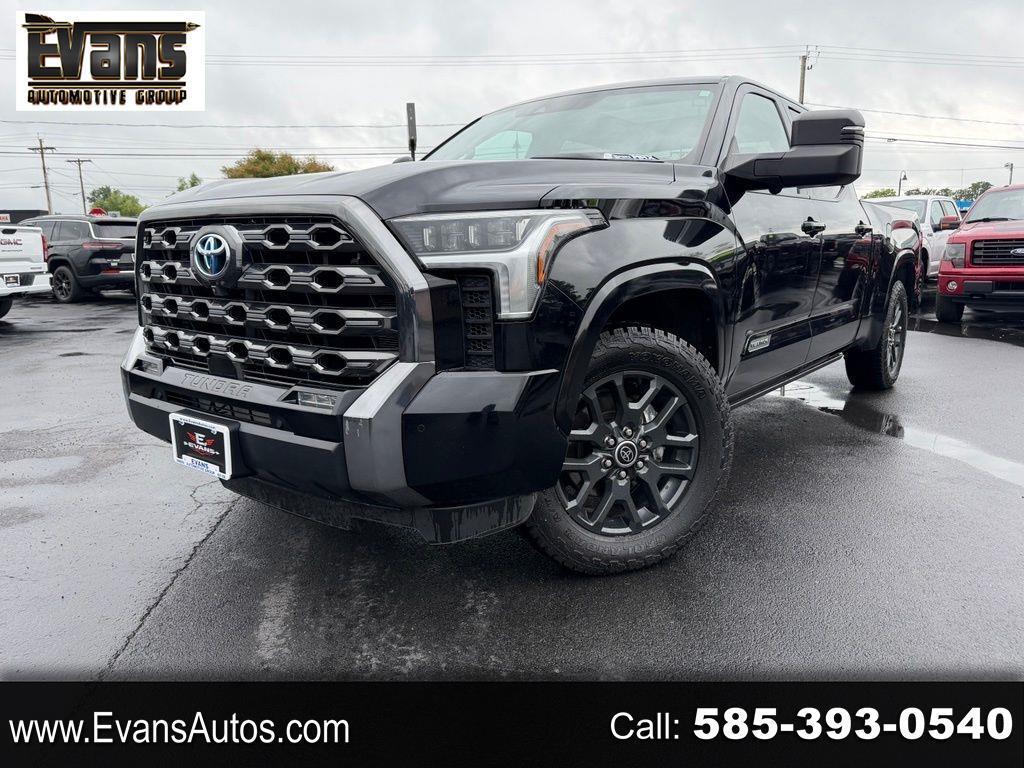 Toyota Tundra Platinum CrewMax 4WD Long Bed Hybrid 2023
