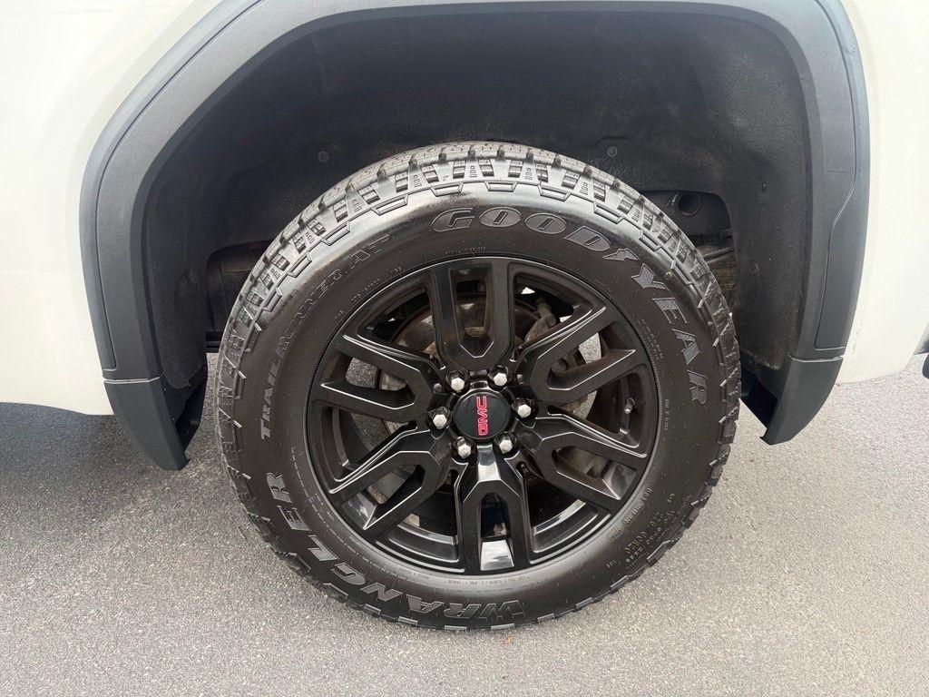 GMC Sierra 1500 Elevation Double Cab 4WD 2021