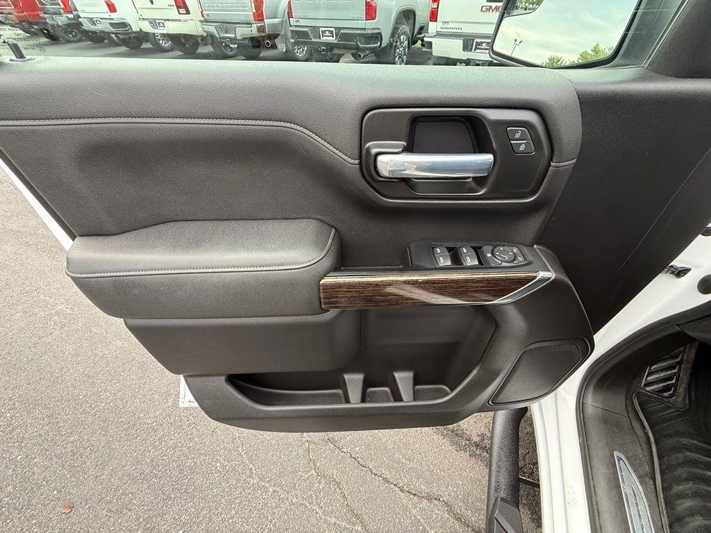 GMC Sierra 1500 Elevation Double Cab 4WD 2021