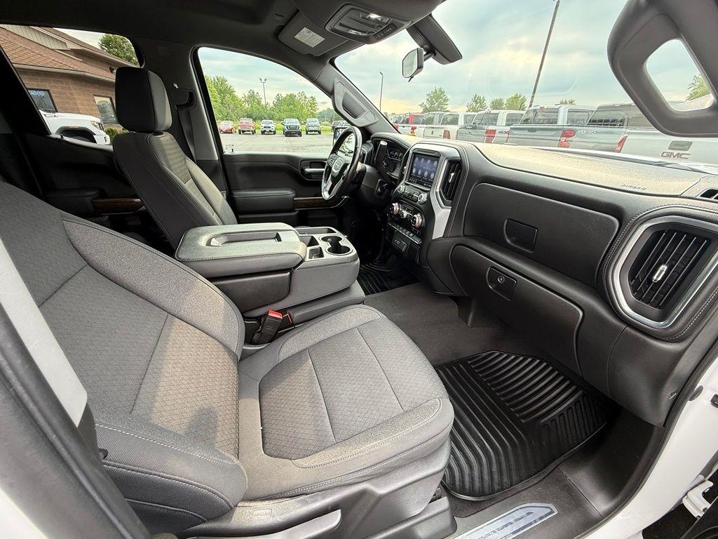 GMC Sierra 1500 Elevation Double Cab 4WD 2021