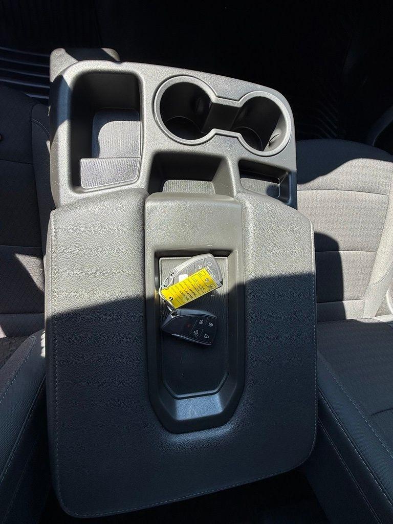 Chevrolet Silverado 2500HD Crew Cab 4WD 2024