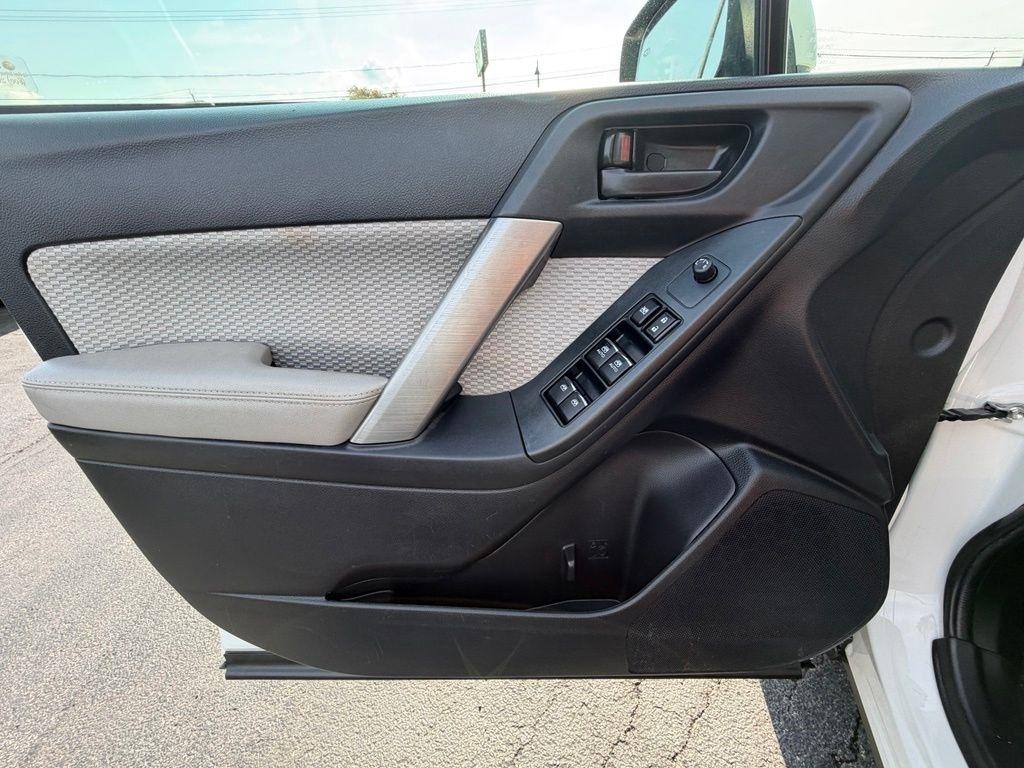 Subaru Forester 2.5i Premium PZEV CVT 2018