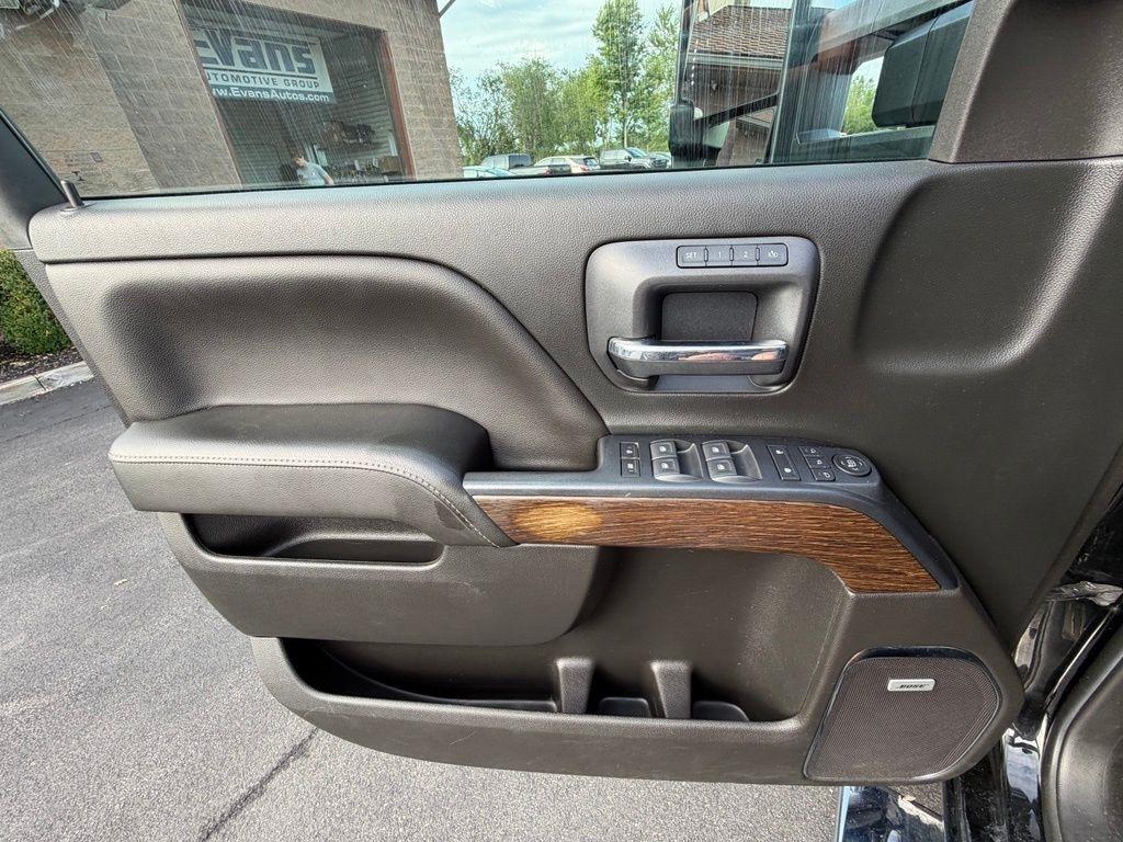 GMC Sierra 2500HD Denali Crew Cab 4WD 2018