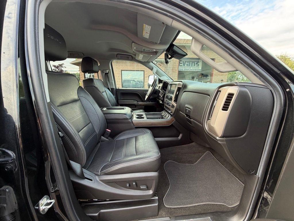 GMC Sierra 2500HD Denali Crew Cab 4WD 2018
