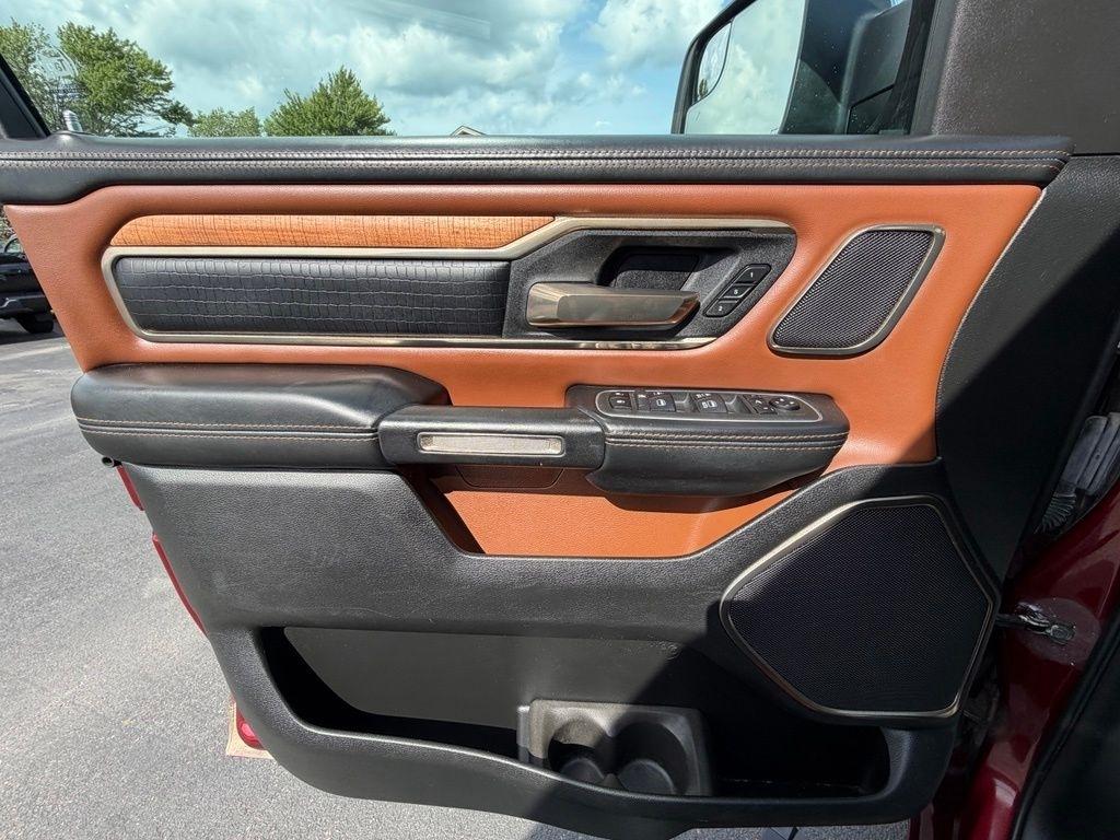 RAM 1500 Longhorn Crew Cab SWB 4WD 2022