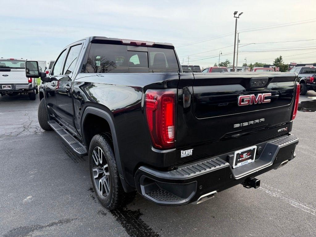 GMC Sierra 1500 AT4 Crew Cab 4WD 2021
