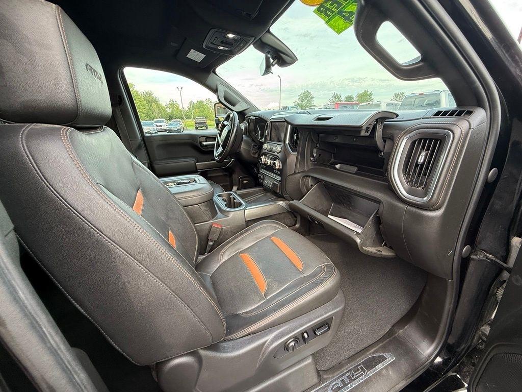 GMC Sierra 1500 AT4 Crew Cab 4WD 2021