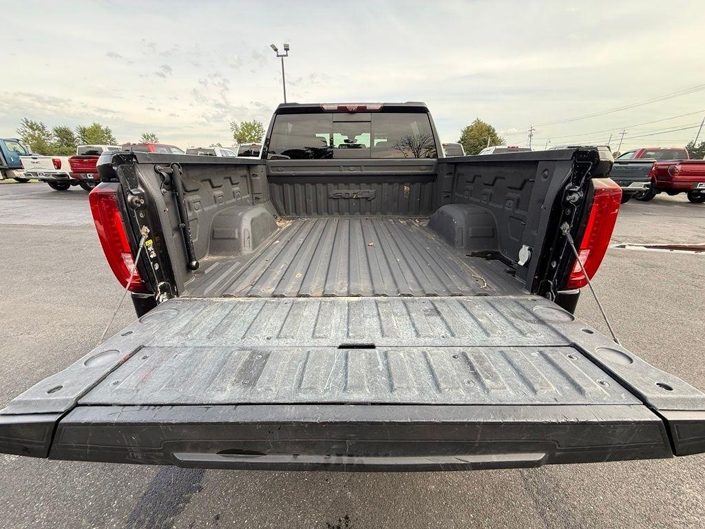 GMC Sierra 1500 AT4 Crew Cab 4WD 2021