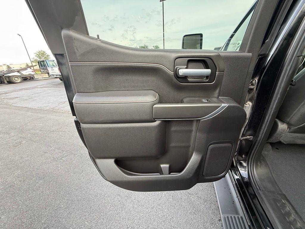 GMC Sierra 1500 AT4 Crew Cab 4WD 2021