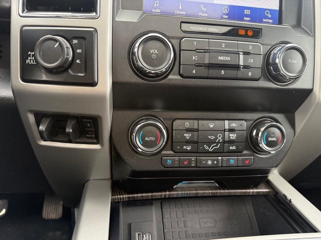 Ford F-350 SD Lariat Crew Cab 4WD 2021
