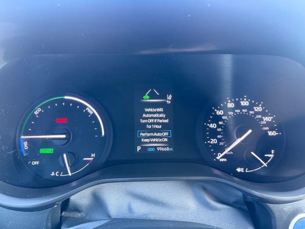 Toyota Sienna LE 8-Passenger 2023