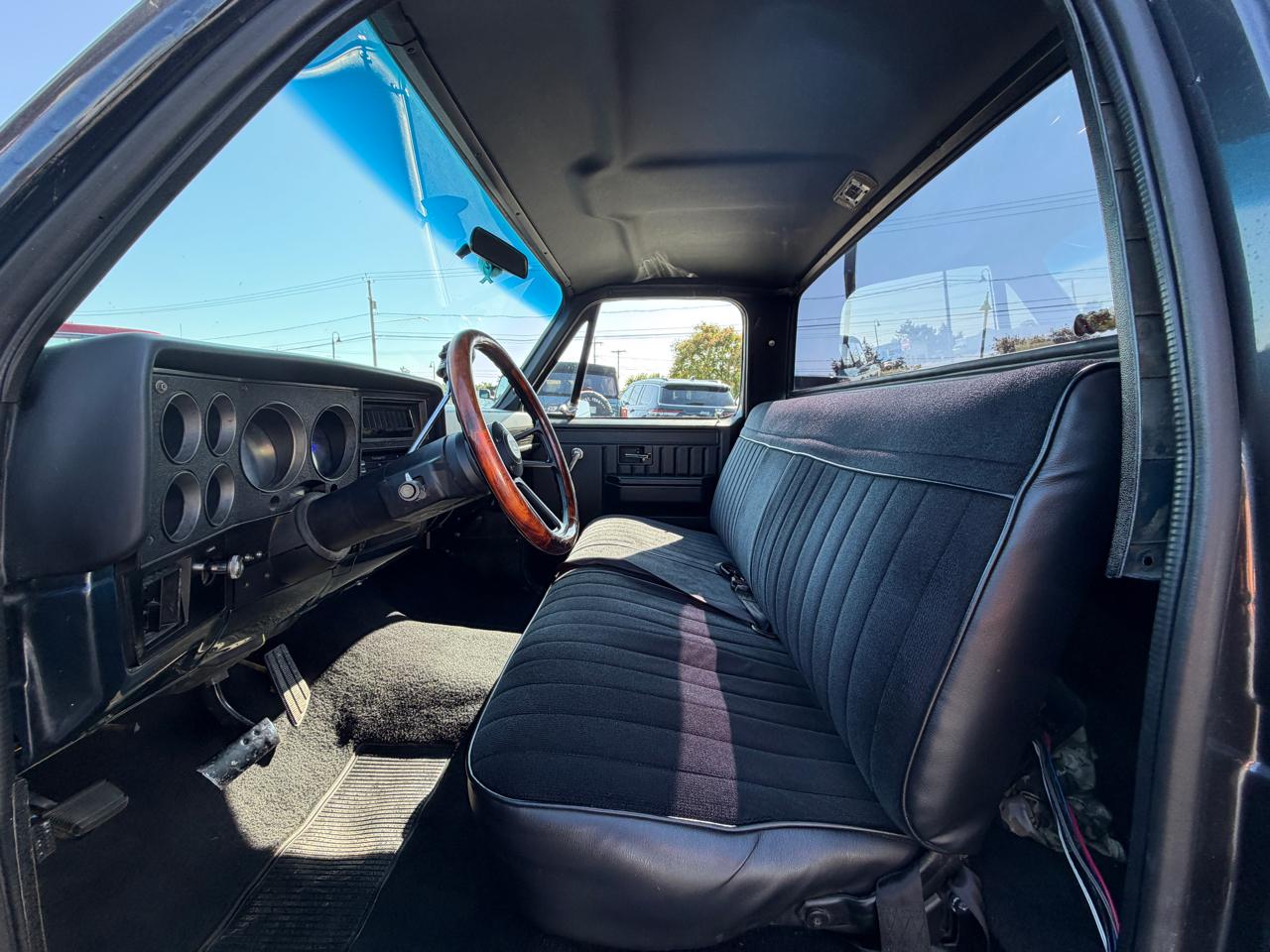 Chevrolet C/K 10 Regular Cab 2WD 1986