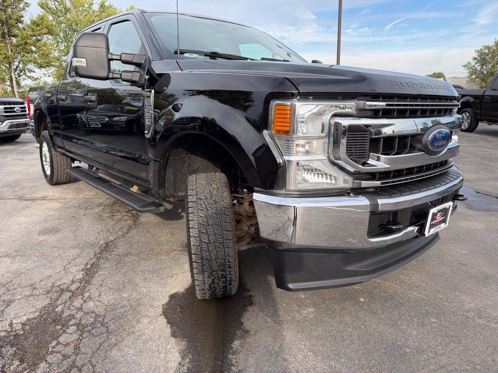 Ford F-250 SD XLT Crew Cab 4WD 2022