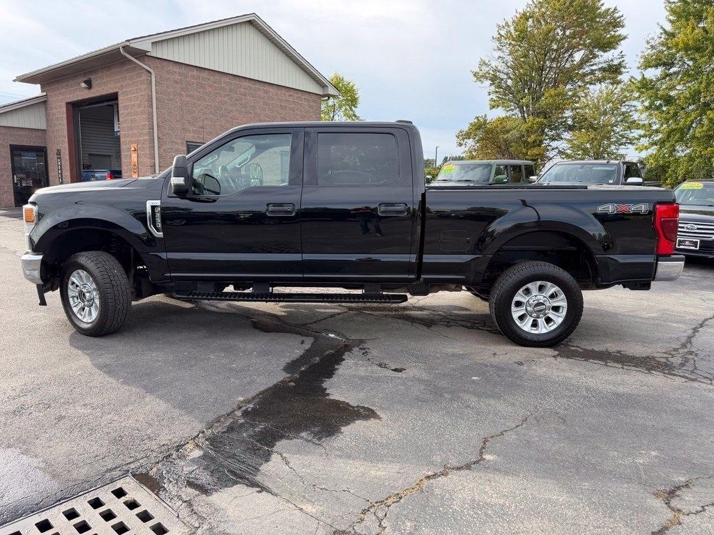 Ford F-250 SD XLT Crew Cab 4WD 2022