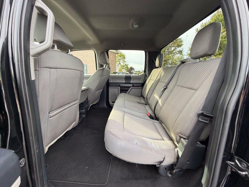 Ford F-250 SD XLT Crew Cab 4WD 2022