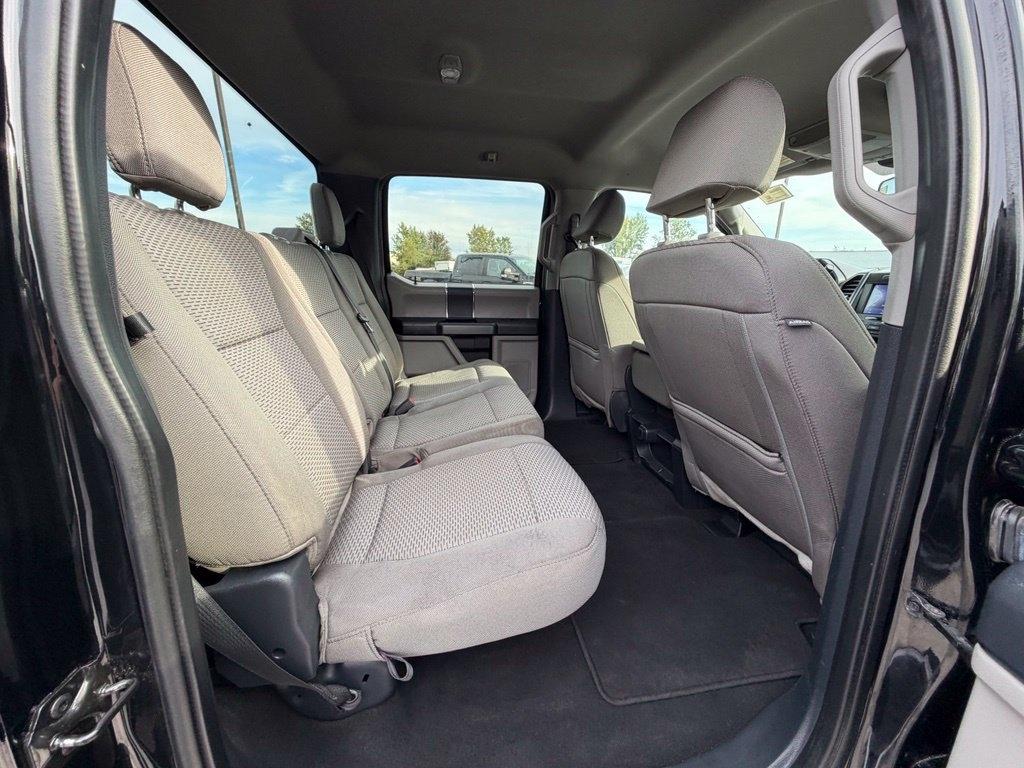 Ford F-250 SD XLT Crew Cab 4WD 2022