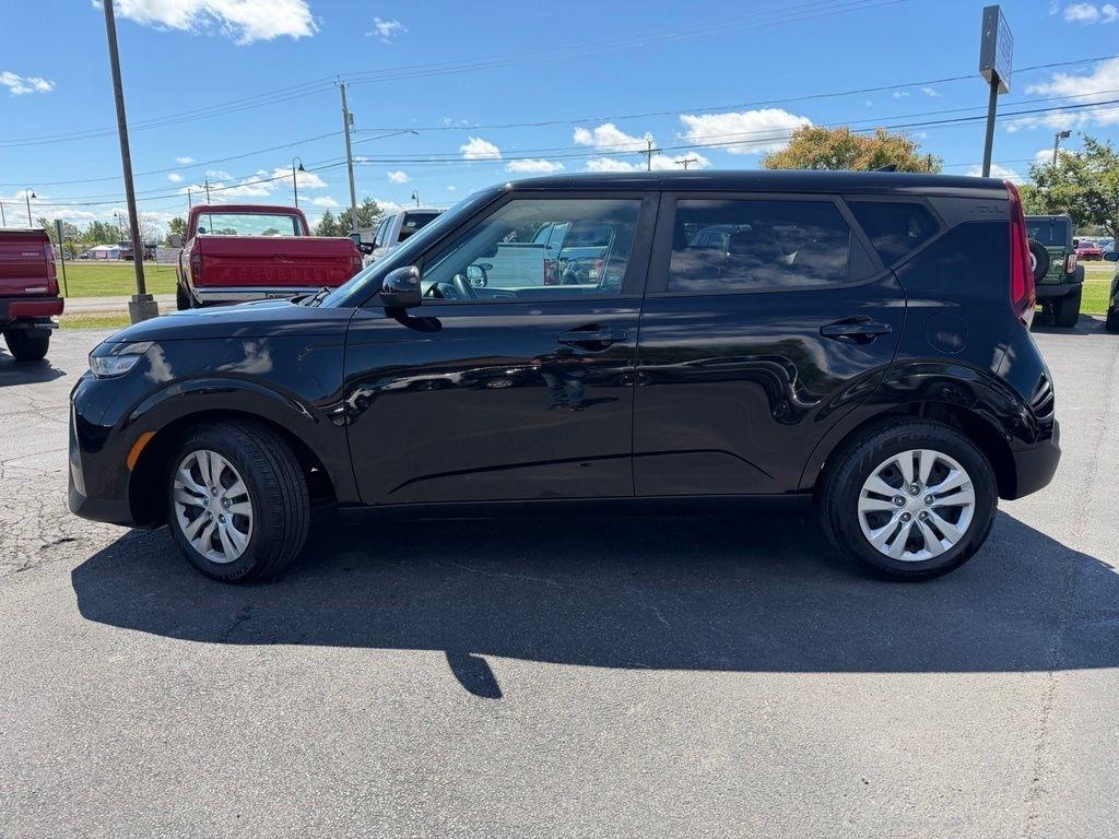 Kia Soul LX CVT 2021