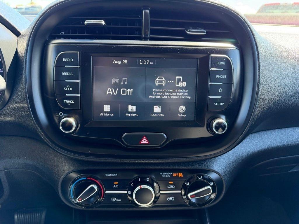 Kia Soul LX CVT 2021