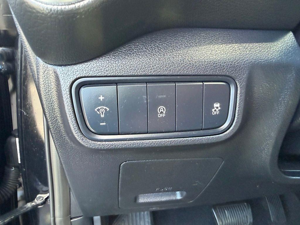 Kia Soul LX CVT 2021