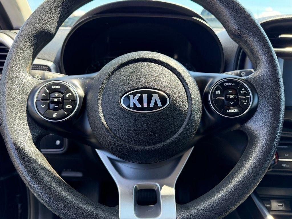 Kia Soul LX CVT 2021