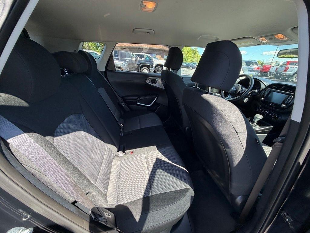 Kia Soul LX CVT 2021