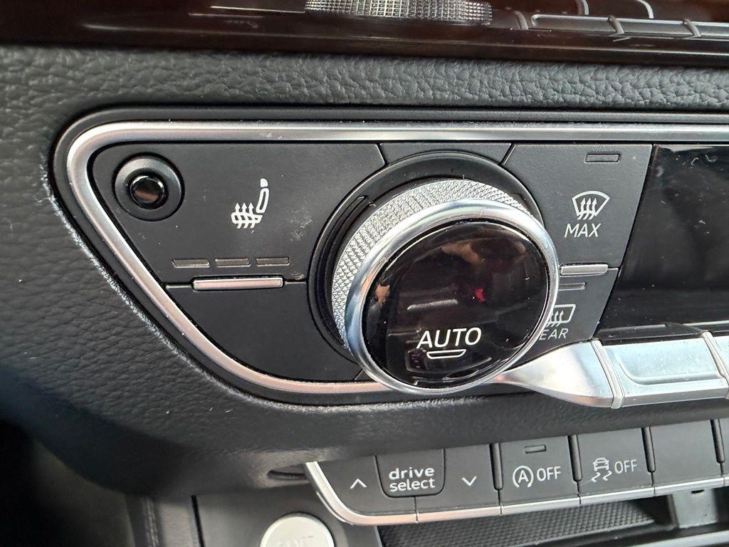 Audi Q5 2.0T Premium Plus quattro 2019