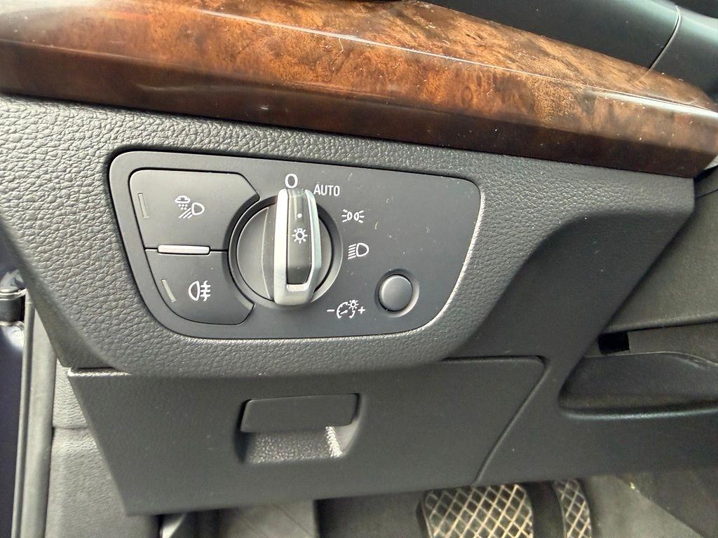 Audi Q5 2.0T Premium Plus quattro 2019