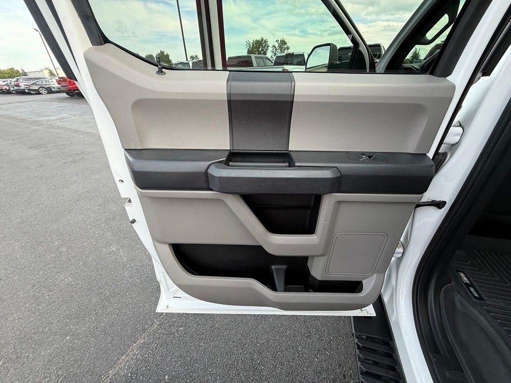 Ford F-150 XL SuperCrew 5.5-ft. Bed 4WD 2019