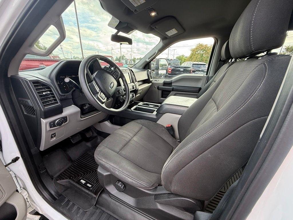 Ford F-150 XL SuperCrew 5.5-ft. Bed 4WD 2019