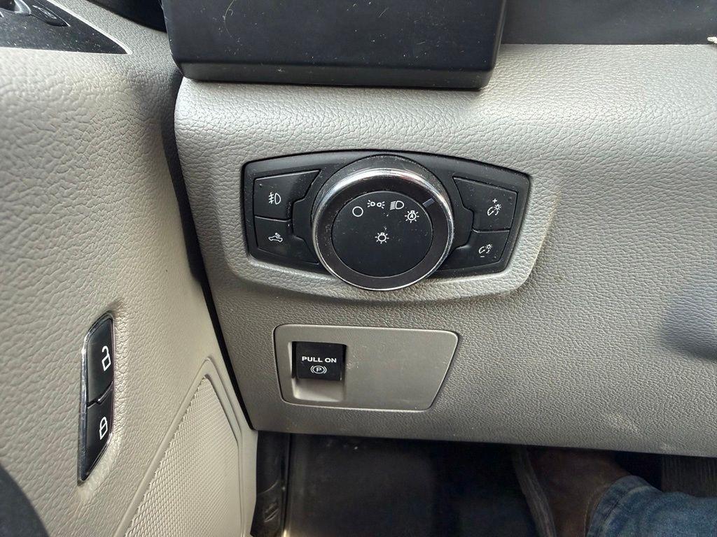 Ford F-150 XL SuperCrew 5.5-ft. Bed 4WD 2019