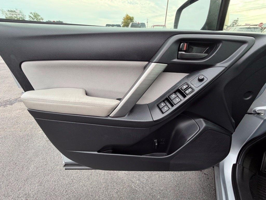 Subaru Forester 2.5i PZEV 6M 2016