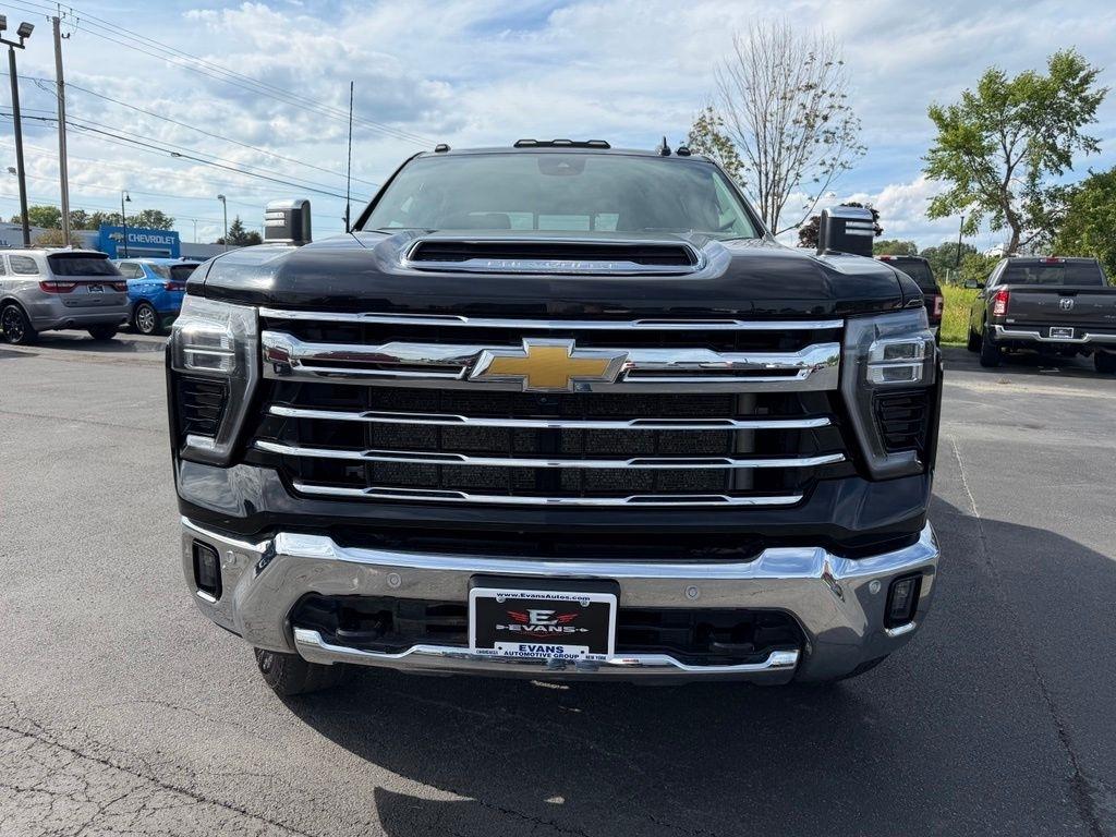 Chevrolet Silverado 2500HD LTZ Crew Cab Long Box 4WD 2024