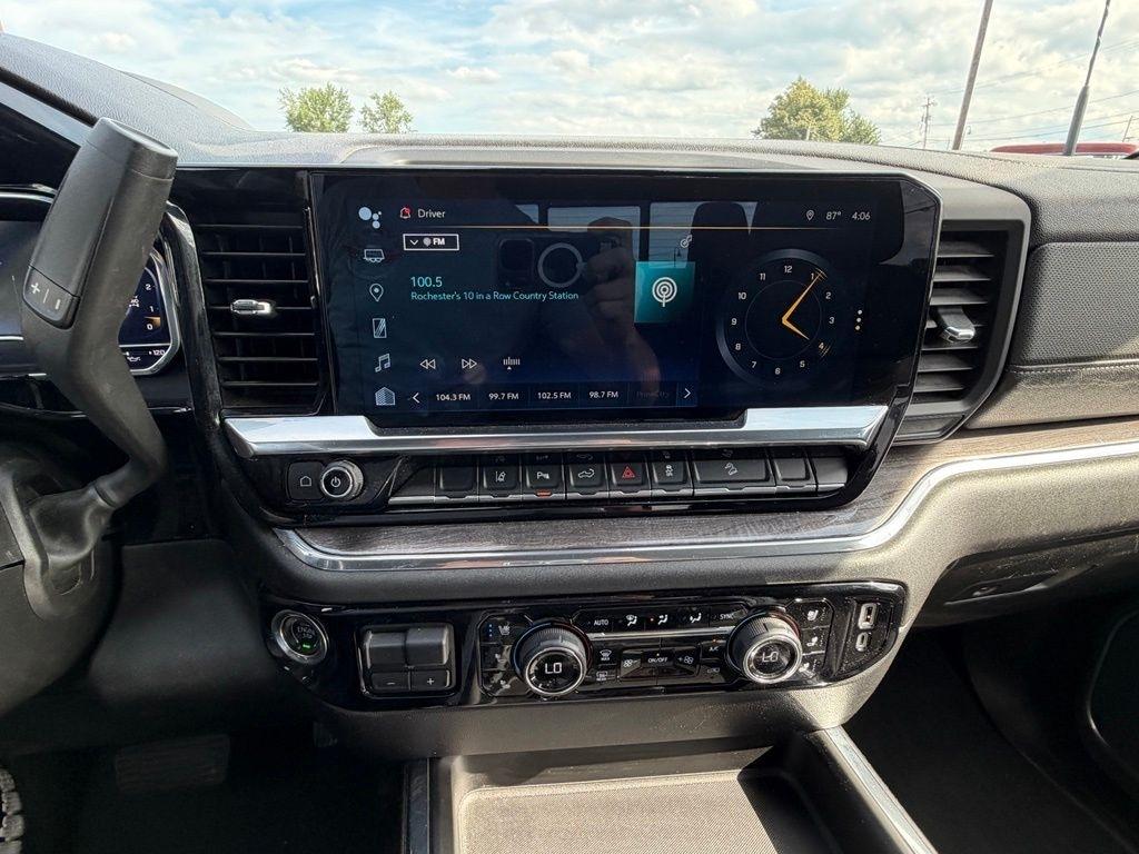 Chevrolet Silverado 2500HD LTZ Crew Cab Long Box 4WD 2024