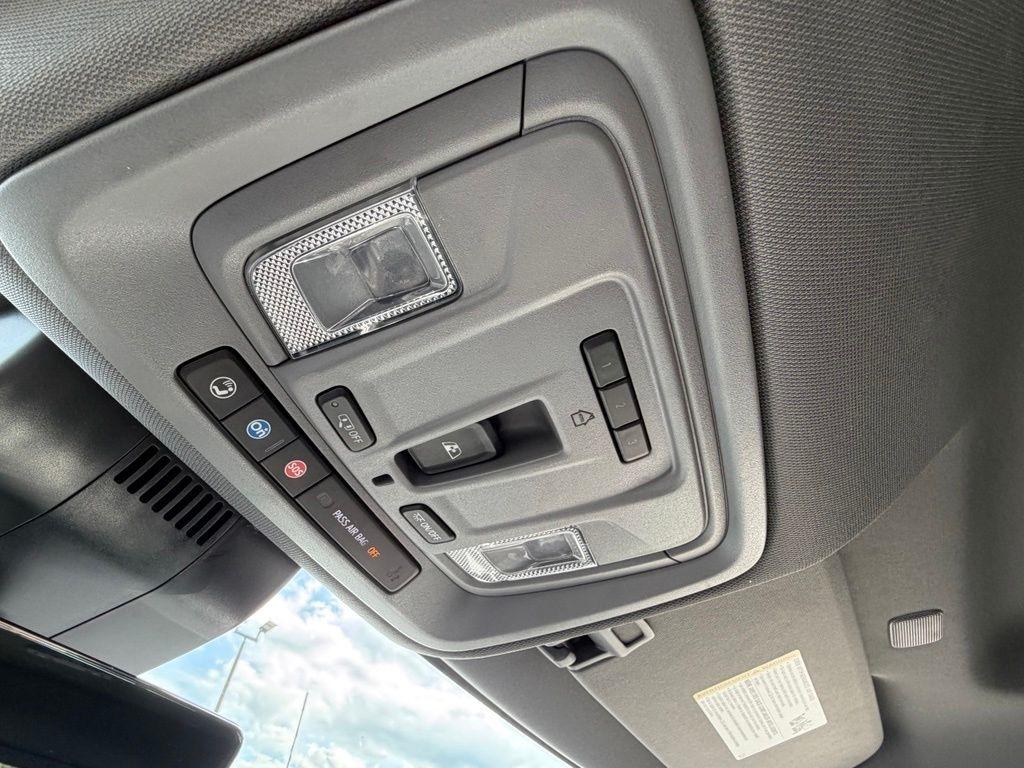 Chevrolet Silverado 2500HD LTZ Crew Cab Long Box 4WD 2024