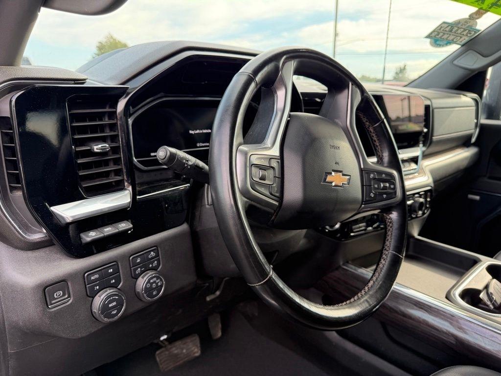 Chevrolet Silverado 2500HD LTZ Crew Cab 4WD 2024
