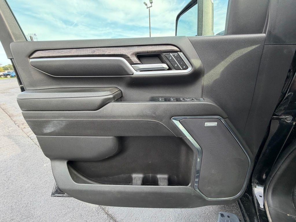 Chevrolet Silverado 2500HD LTZ Crew Cab 4WD 2024
