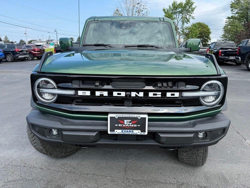 Ford Bronco Outer Banks 4-Door w/Advanced 2022