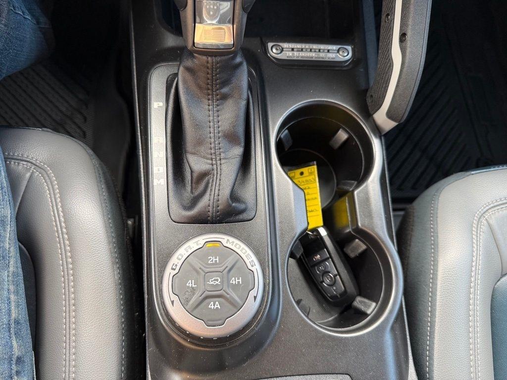 Ford Bronco Outer Banks 4-Door w/Advanced 2022