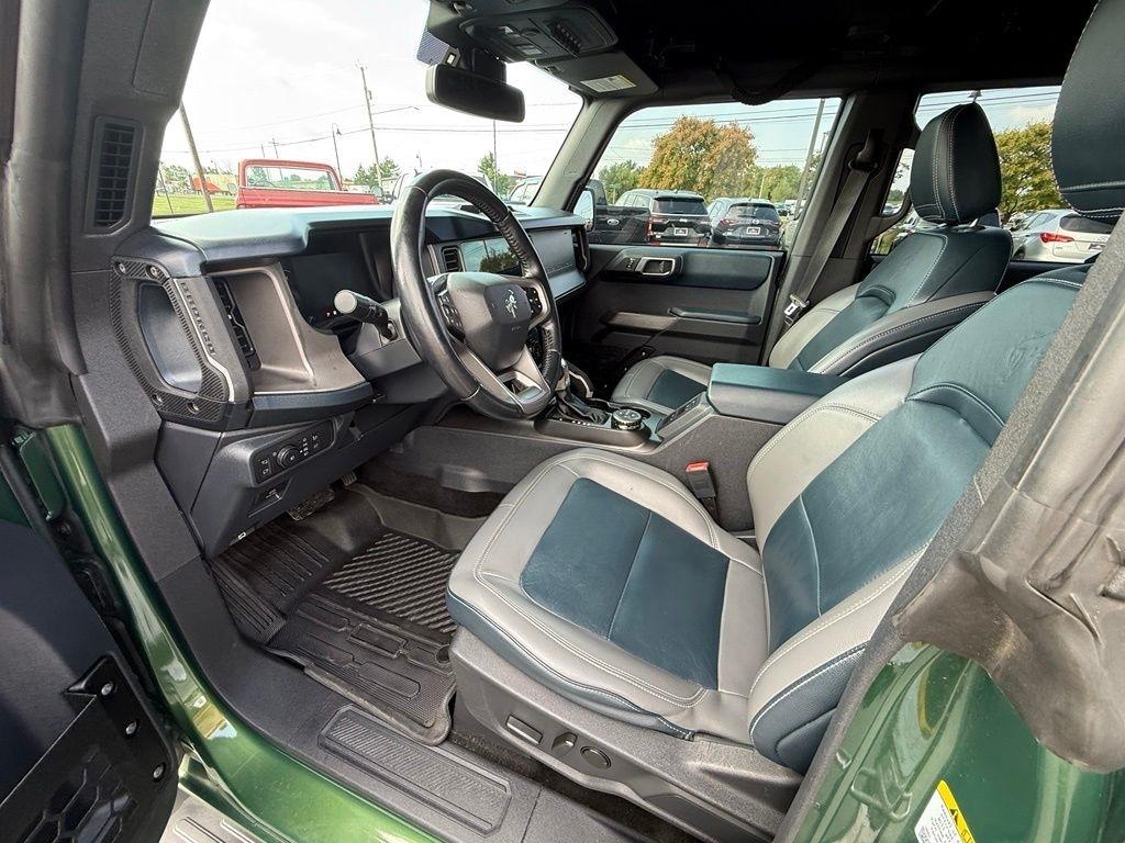 Ford Bronco Outer Banks 4-Door w/Advanced 2022